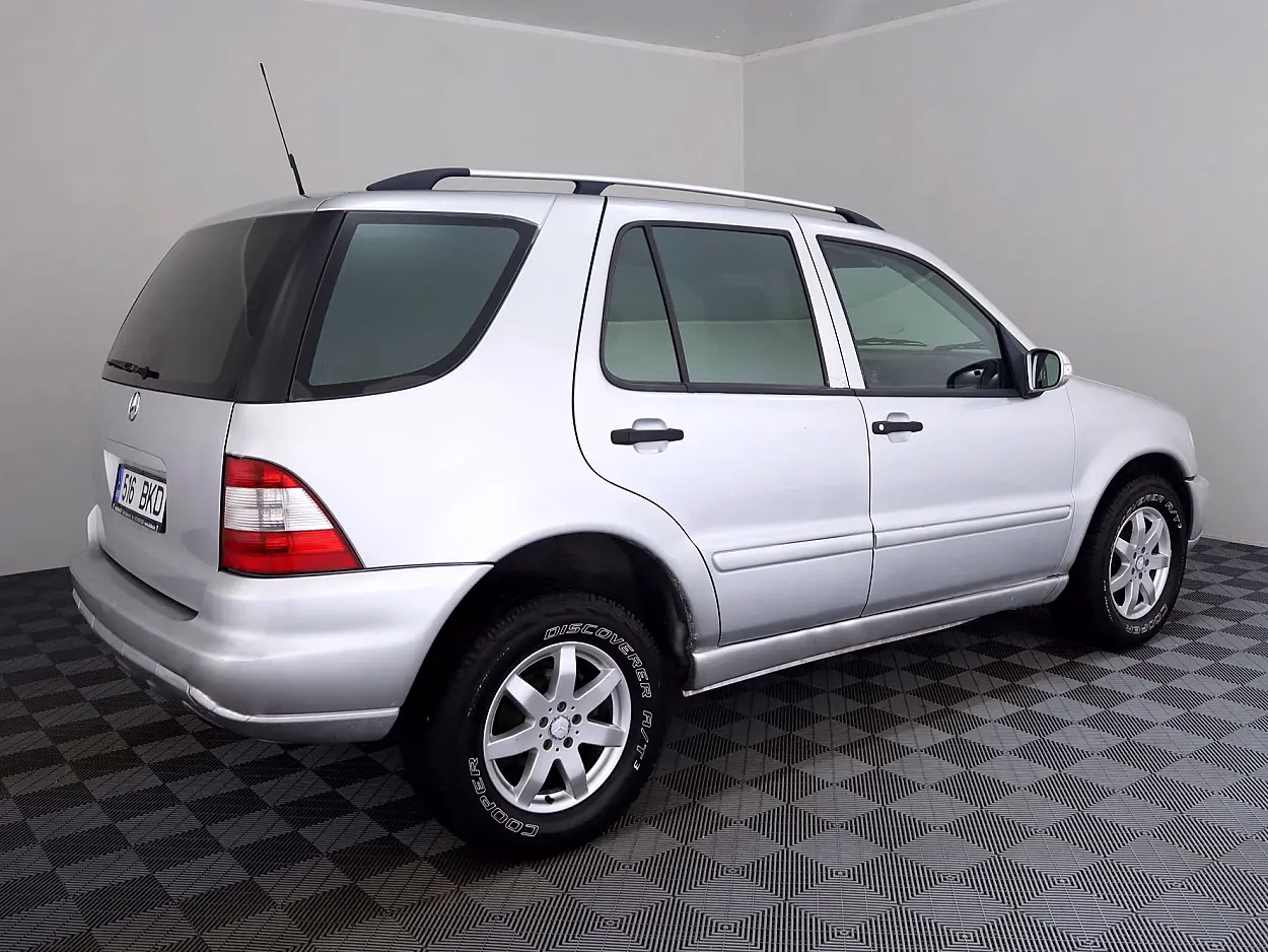 Mercedes-Benz ML 270