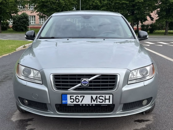 Volvo S80