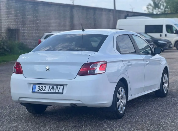 Peugeot 301