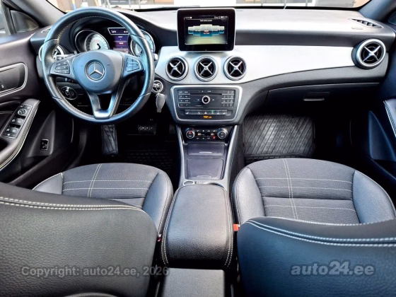 Mercedes-Benz CLA 220