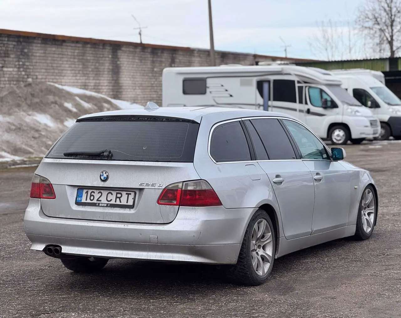 BMW 525