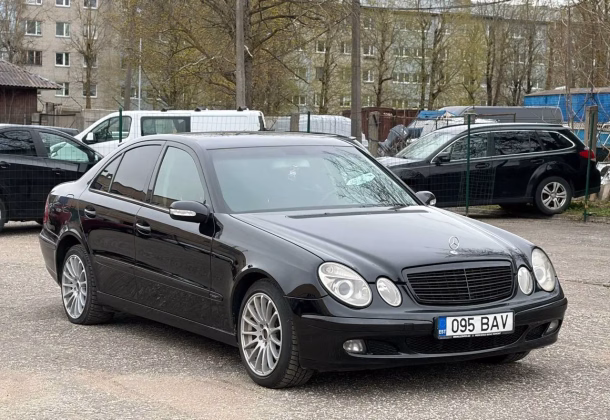 Mercedes-Benz E 220