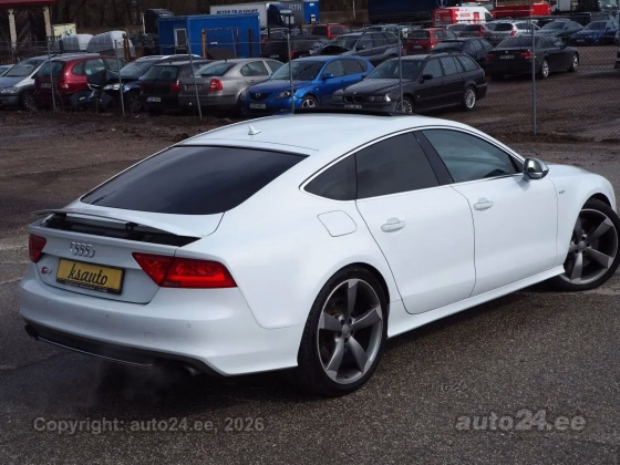 Audi S7