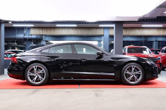 Audi e-tron GT