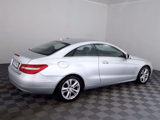 Mercedes-Benz E 250