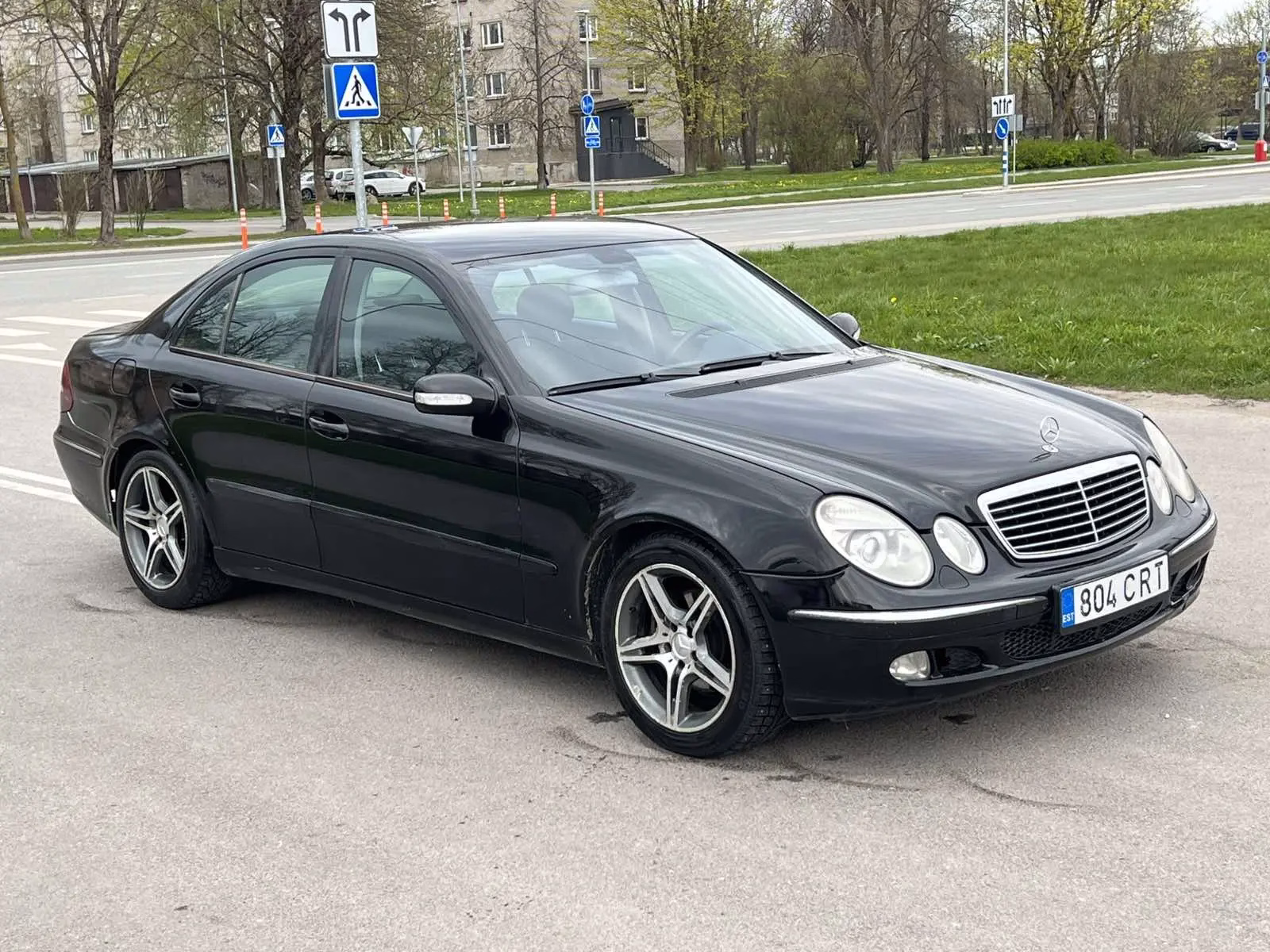 Mercedes-Benz E 200