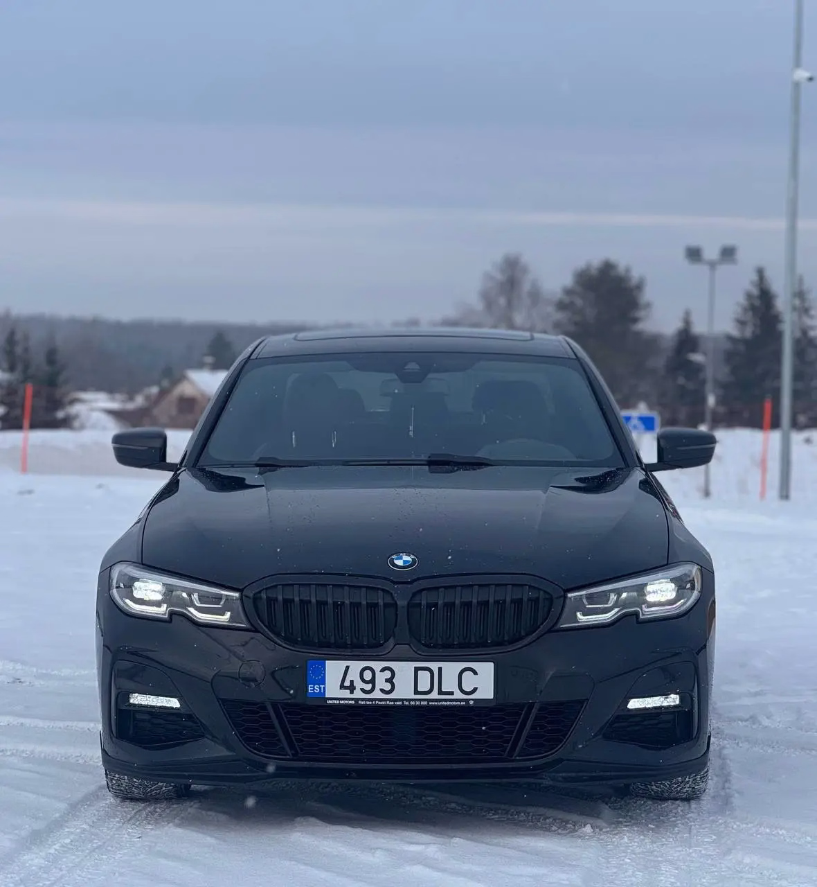 BMW 330