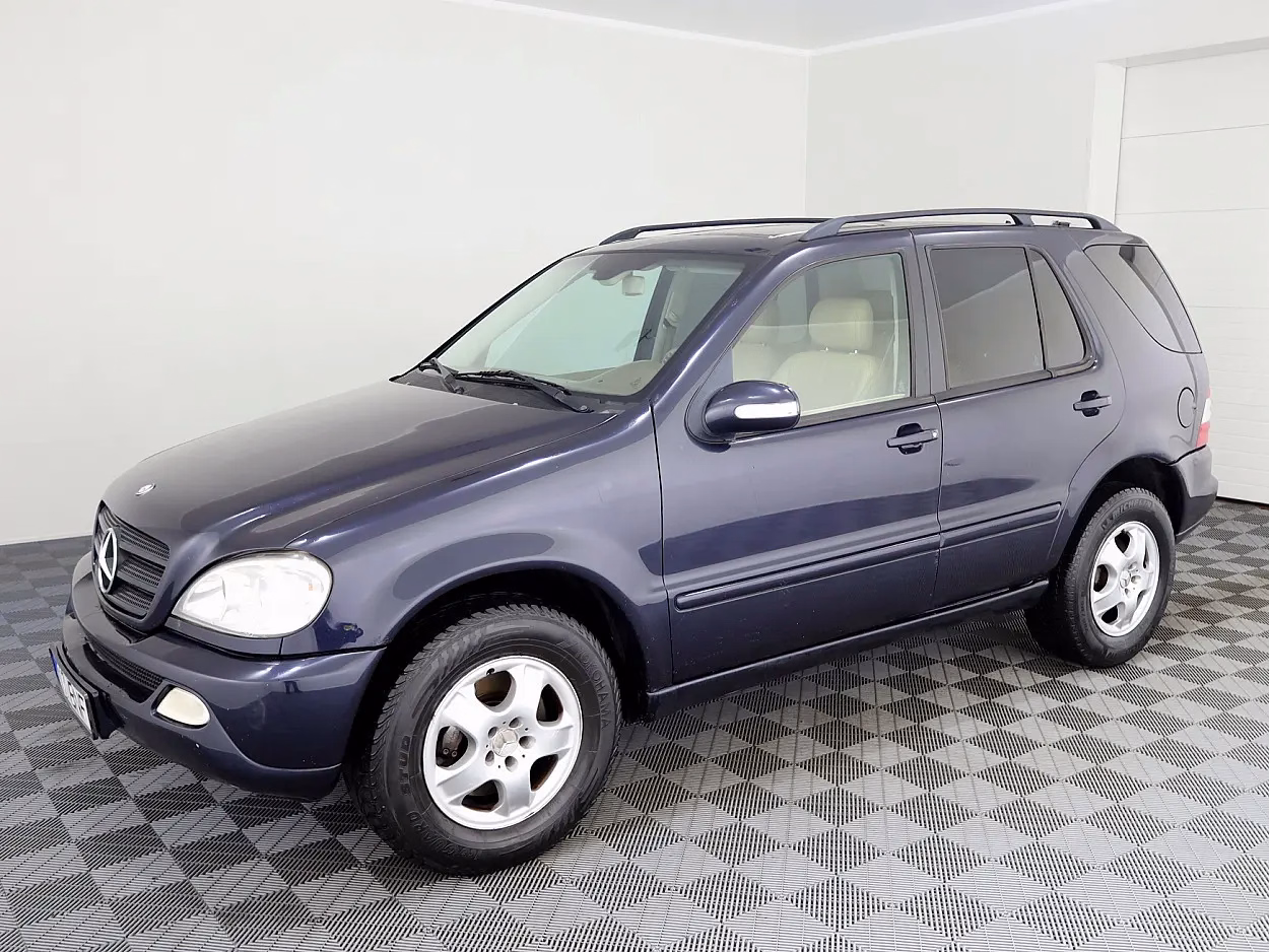 Mercedes-Benz ML 270