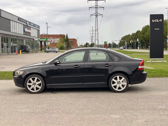 Volvo S40
