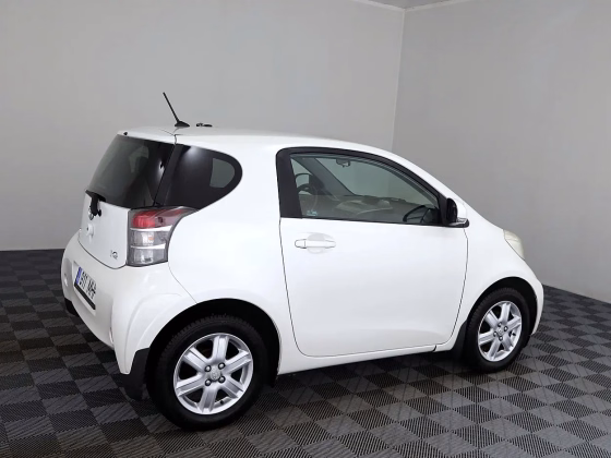 Toyota IQ