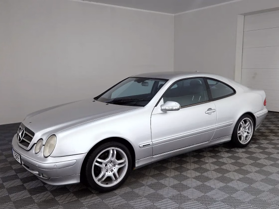 Mercedes-Benz CLK 320