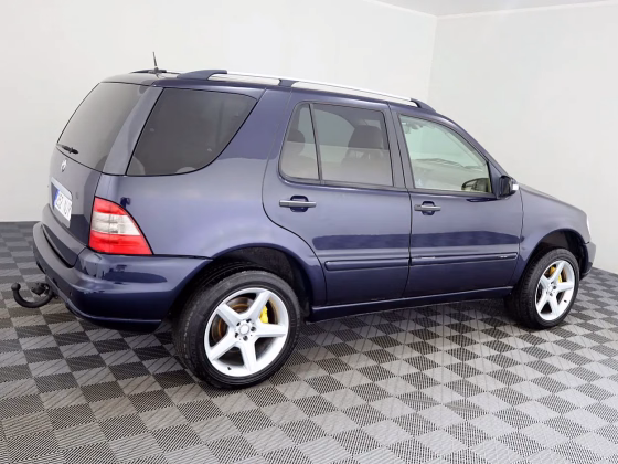 Mercedes-Benz ML 270