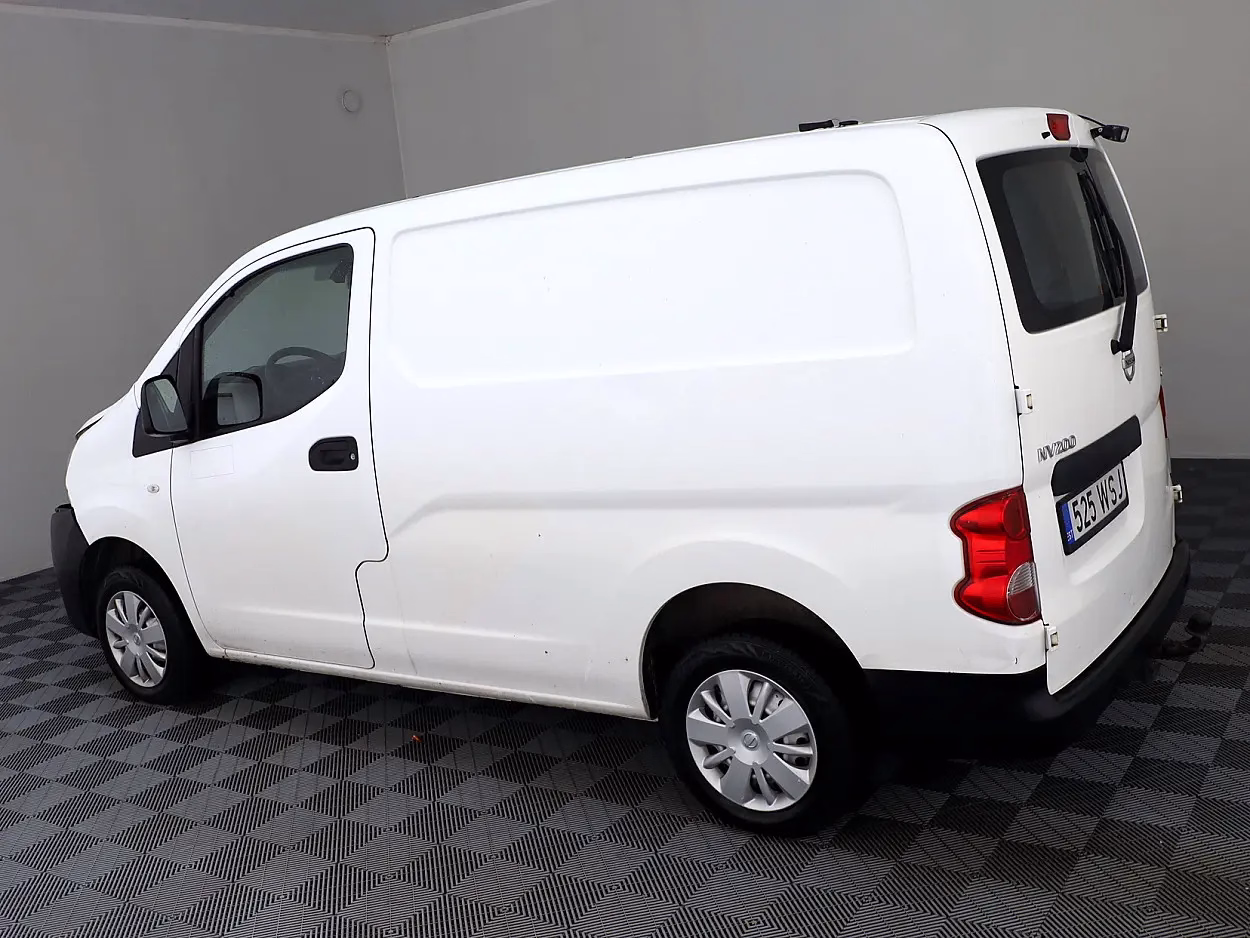 Nissan NV200