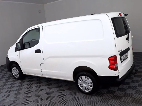 Nissan NV200
