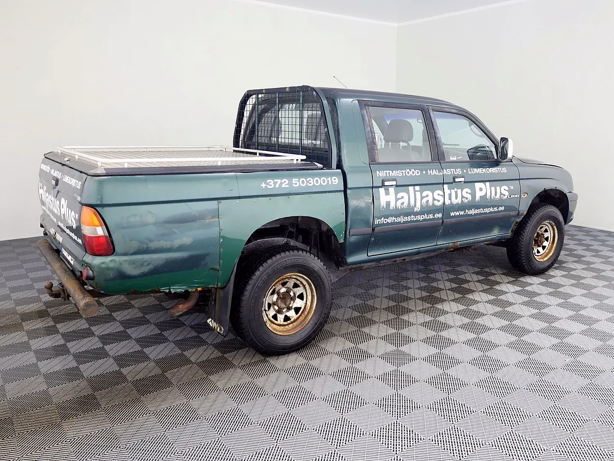 Mitsubishi L200