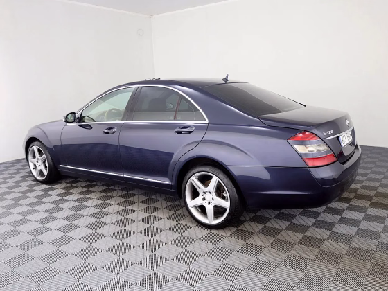 Mercedes-Benz S 320