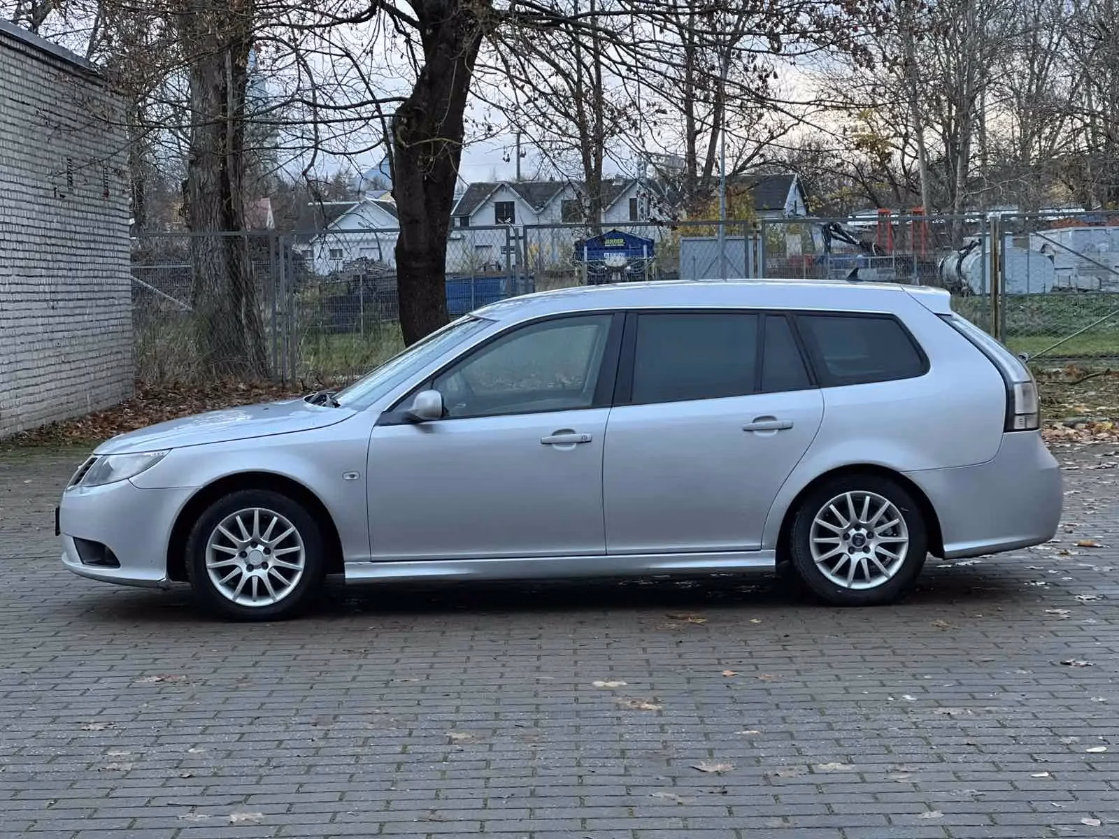 Saab 9-3