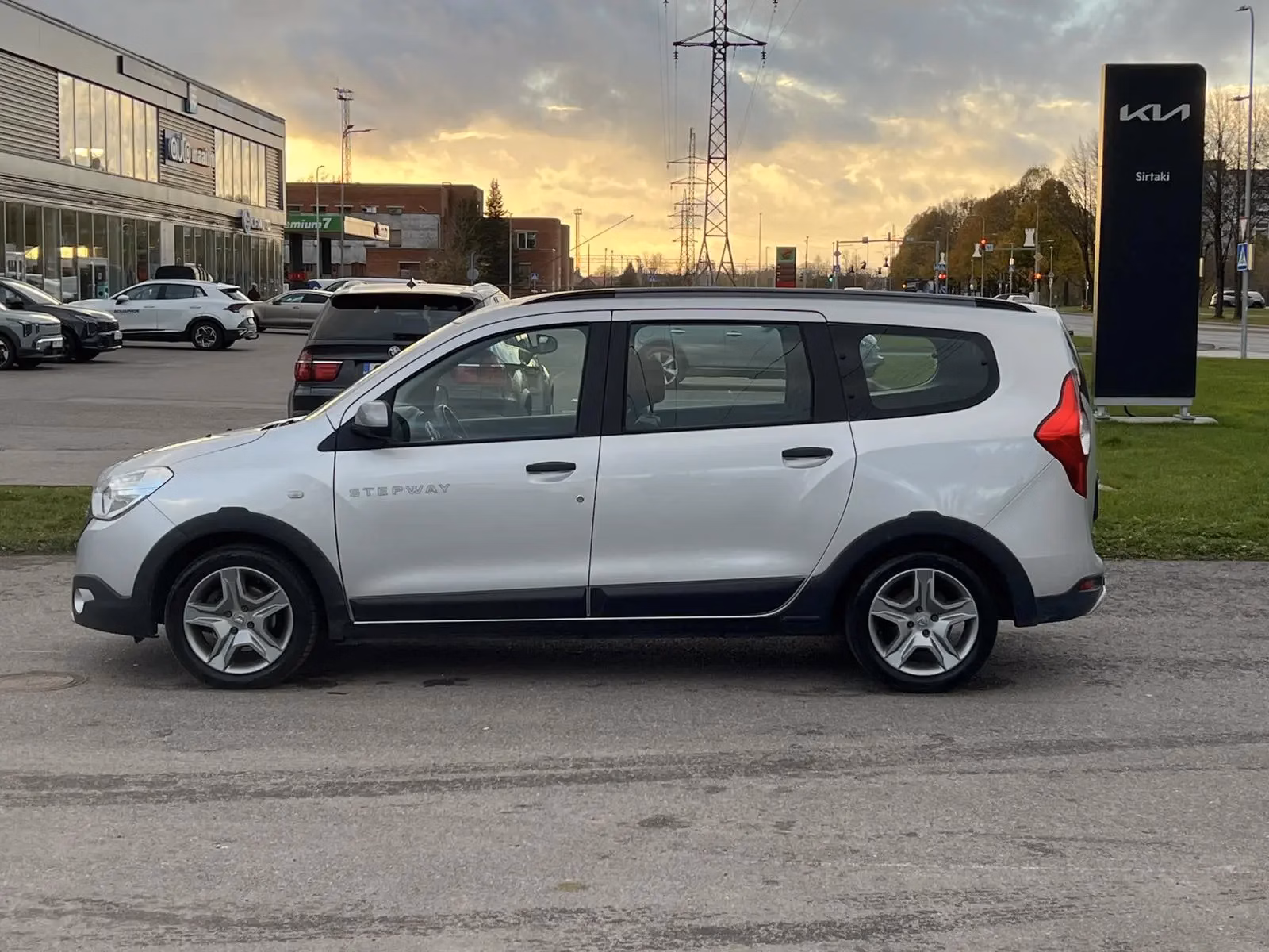 Dacia Lodgy