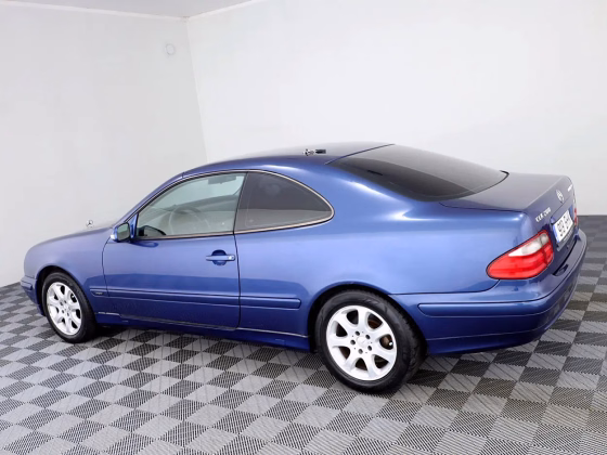 Mercedes-Benz CLK 200